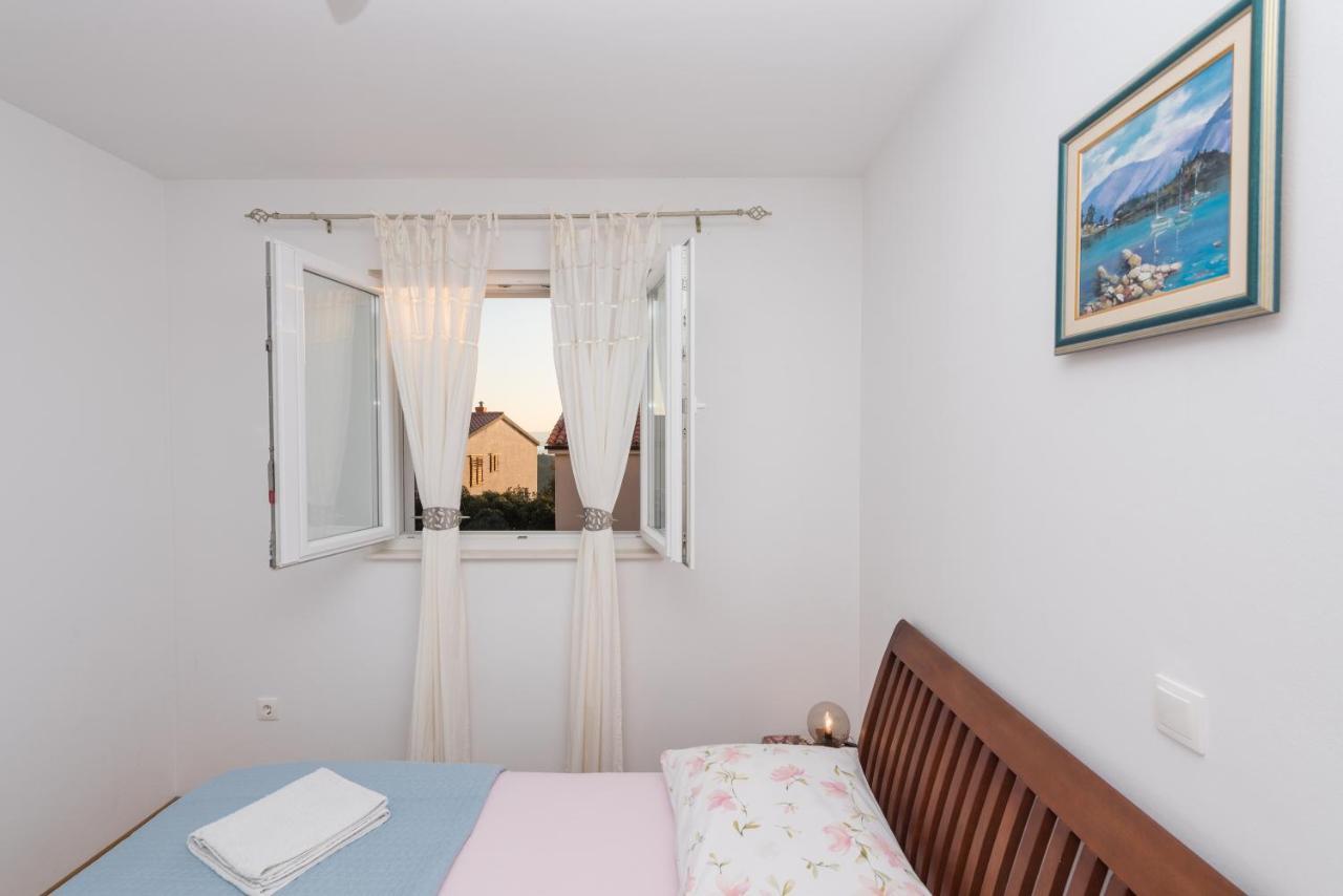 Apartmán Neno Makarská Exteriér fotografie