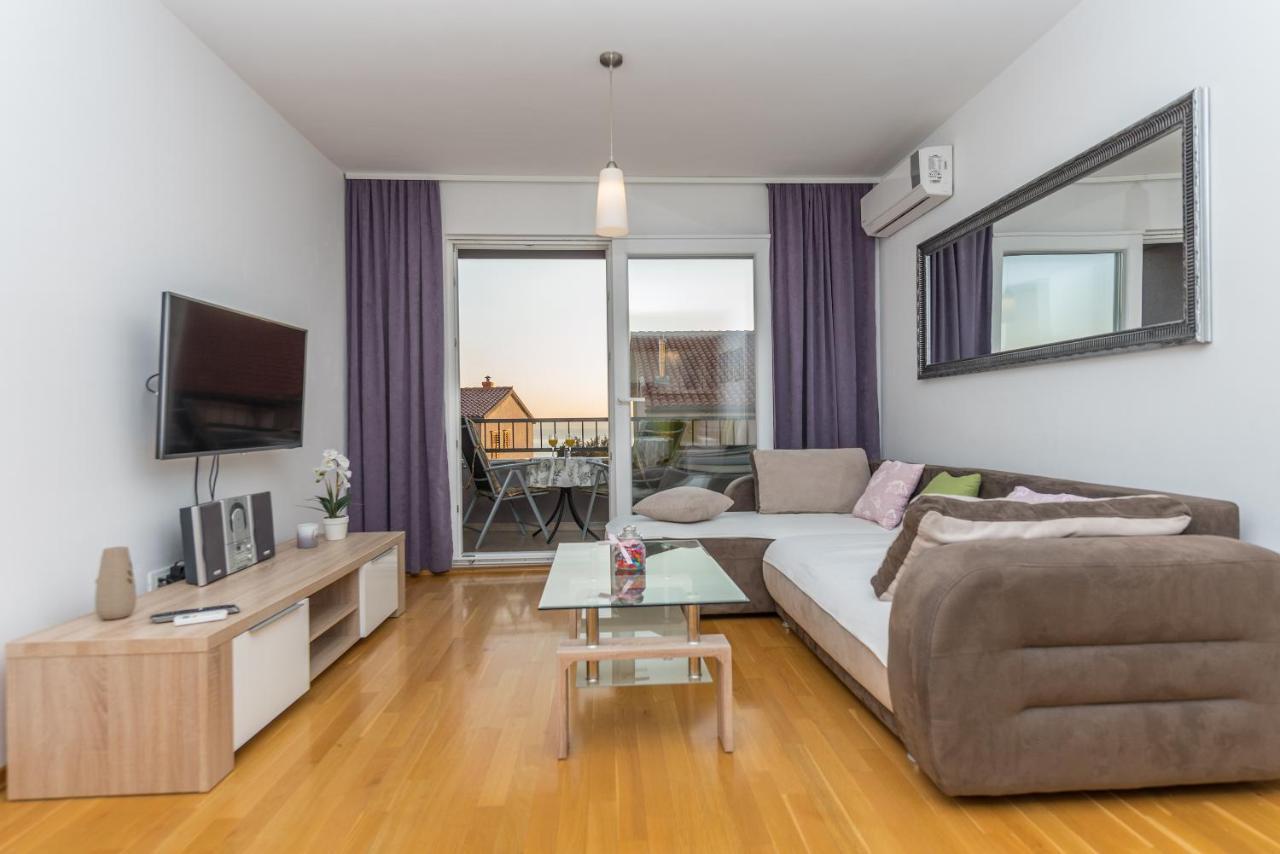 Apartmán Neno Makarská Exteriér fotografie